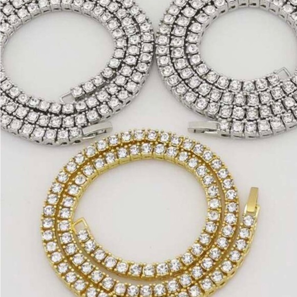 Stylish street style necklace - Picture 3 of 3